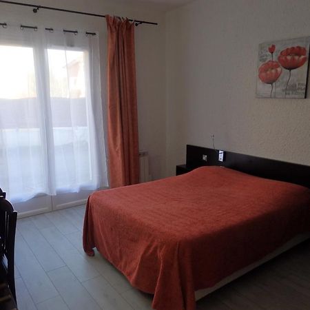 Servhotel Morestel エクステリア 写真