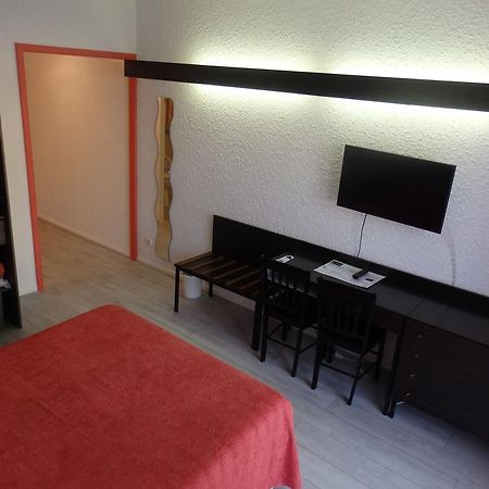 Servhotel Morestel エクステリア 写真