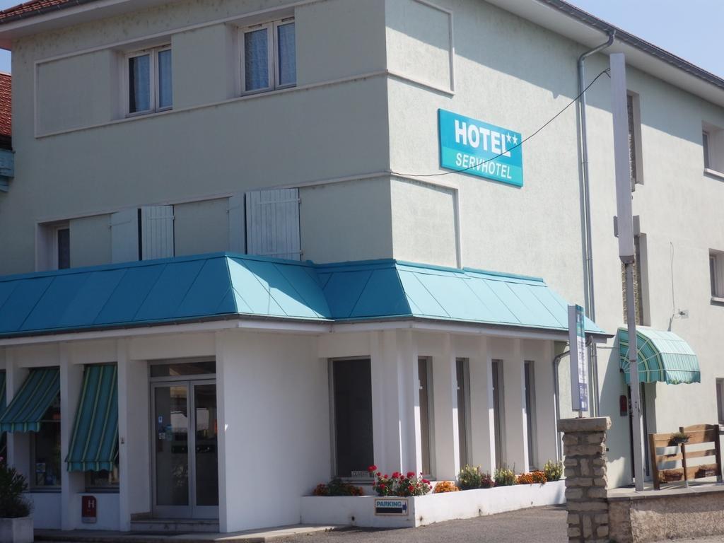 Servhotel Morestel エクステリア 写真