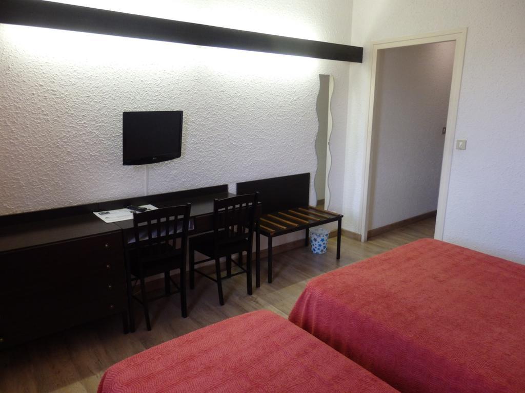 Servhotel Morestel エクステリア 写真