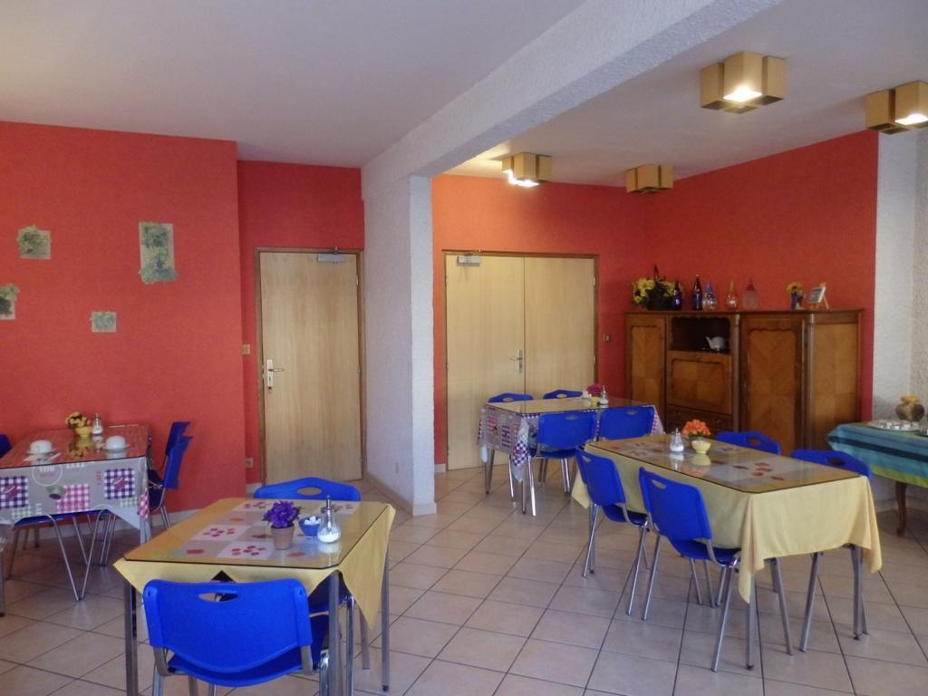 Servhotel Morestel エクステリア 写真
