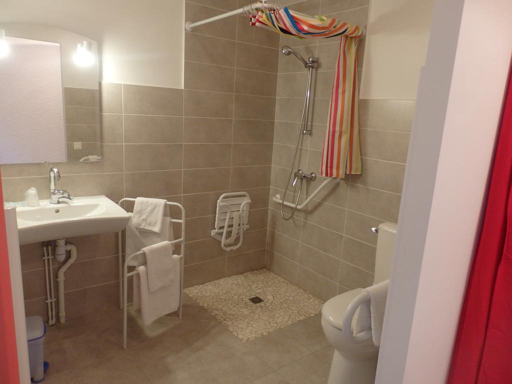 Servhotel Morestel エクステリア 写真
