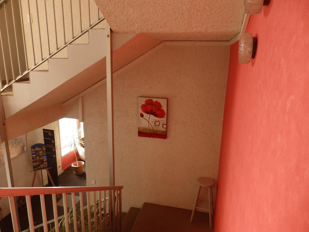 Servhotel Morestel エクステリア 写真