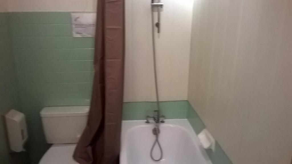 Servhotel Morestel エクステリア 写真